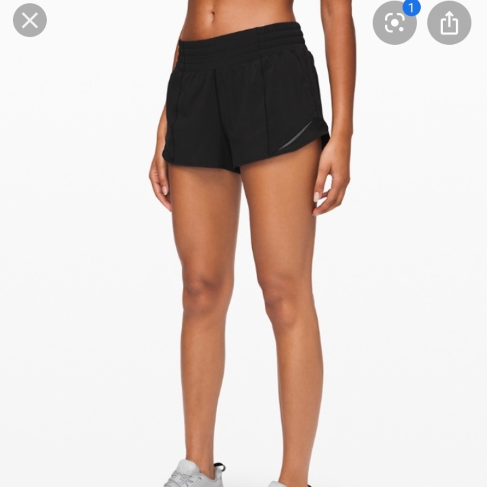 NWOT high rise lululemon hotty hot shorts